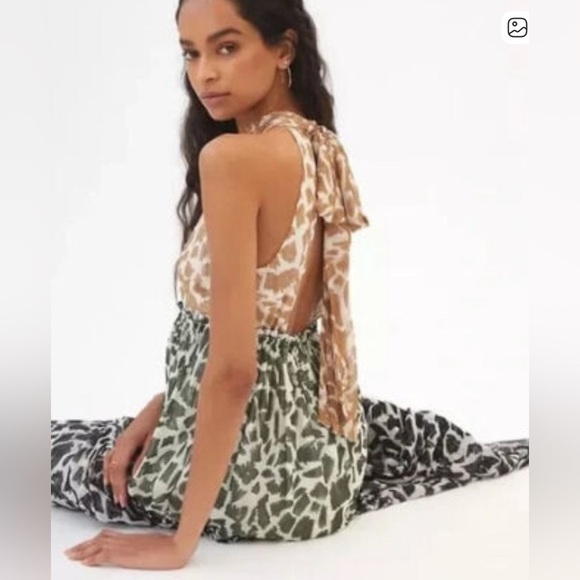 Anthropologie Maeve M NWT Keyhole Halter Maxi dress Tiered Medium 180$ Bohemian. - Picture 5 of 5